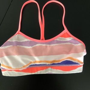 Lululemon sports bra